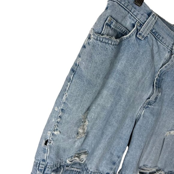 Vintage 90s Light Waist Relaxed Distressed Shorts 12 - Picture 5 of 11